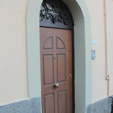 Ferienhaus La Casetta In Centro Bracciano (Rome)